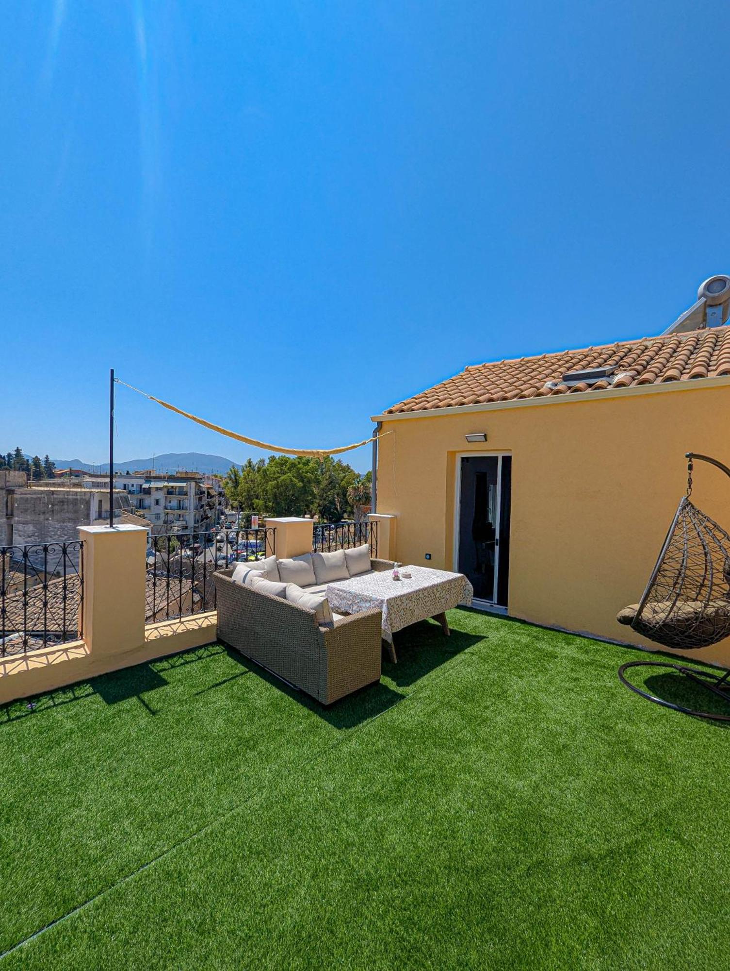 Corfu  Ionian Pearl Apartments And Suites מראה חיצוני תמונה
